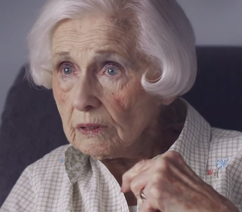 what to buy a 98 year old woman